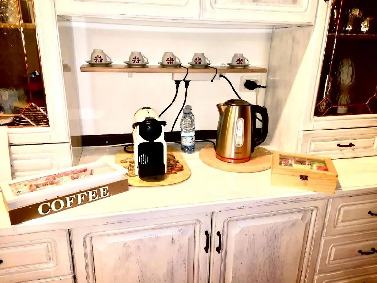 L'Oasi Di Chia Bed & Breakfast